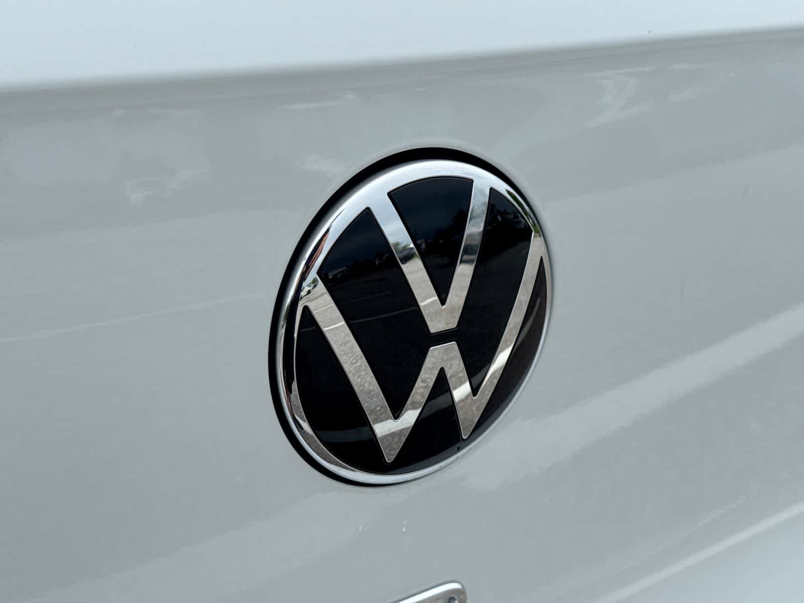 New 2026 Volkswagen Golf w/ Euro Style Package AWD/4WD image 18