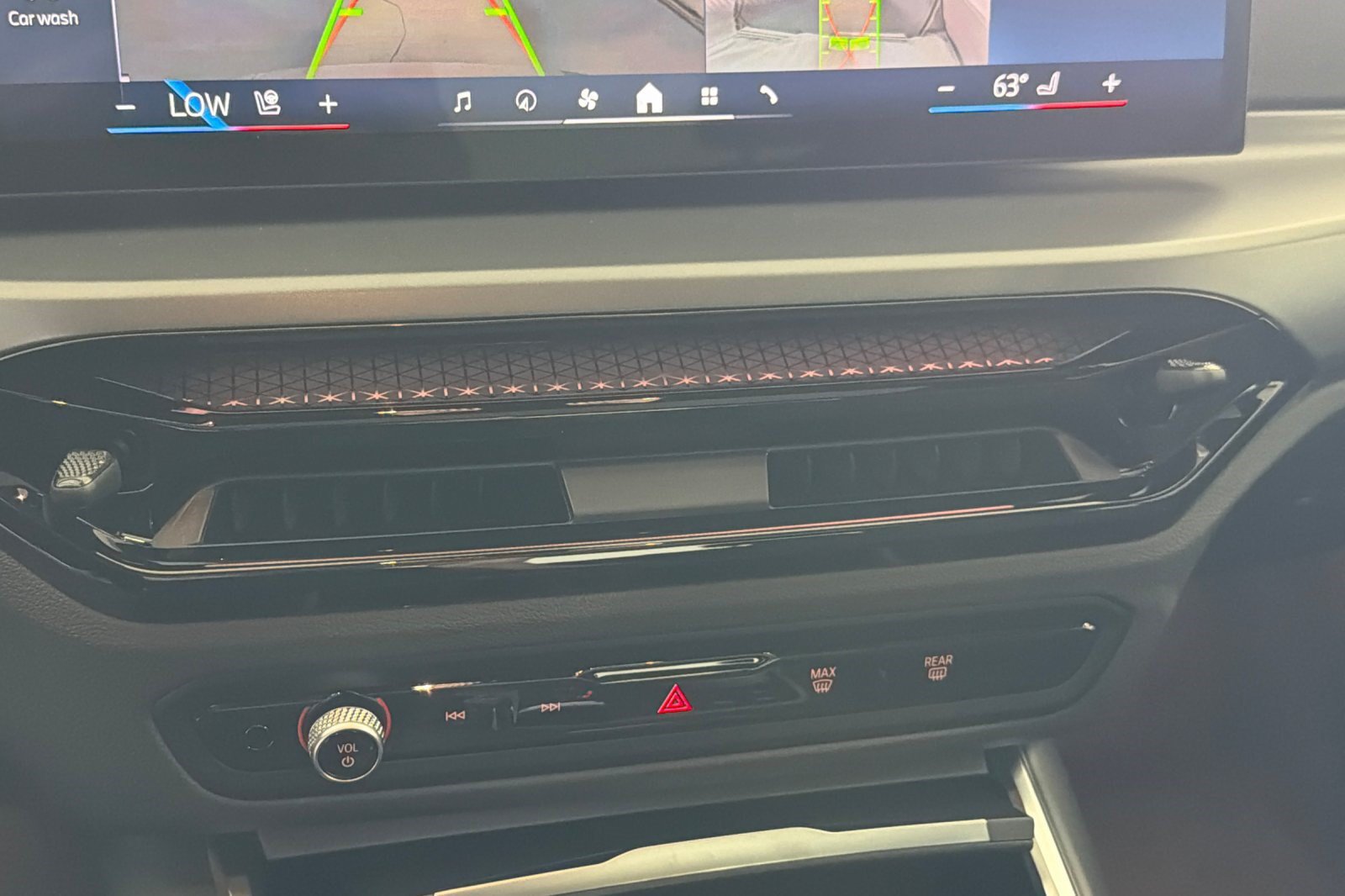 New 2026 BMW 230i Coupe w/ Convenience Package RWD image 18