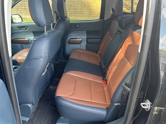 Used 2023 Ford Maverick Lariat image 9