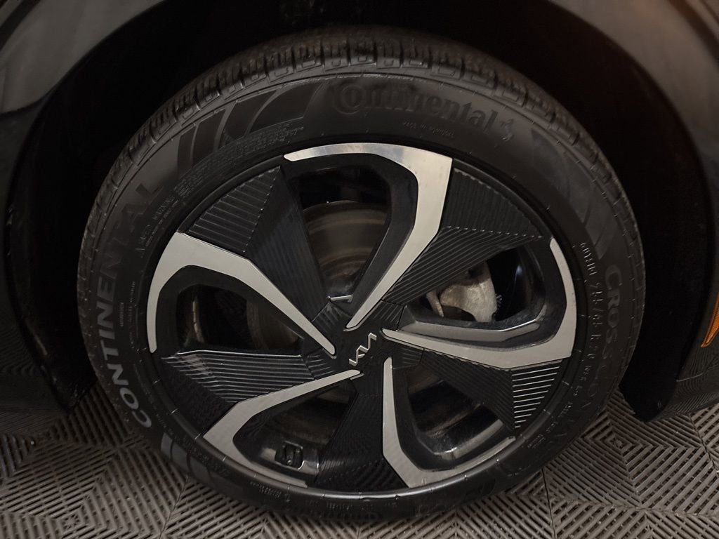 Used 2023 Kia EV6 GT-Line w/ GT-Line White Seat Package image 30