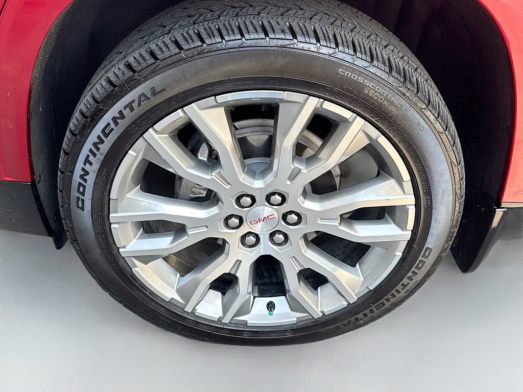 Used 2025 GMC Acadia Denali w/ Super Cruise Package FWD image 32