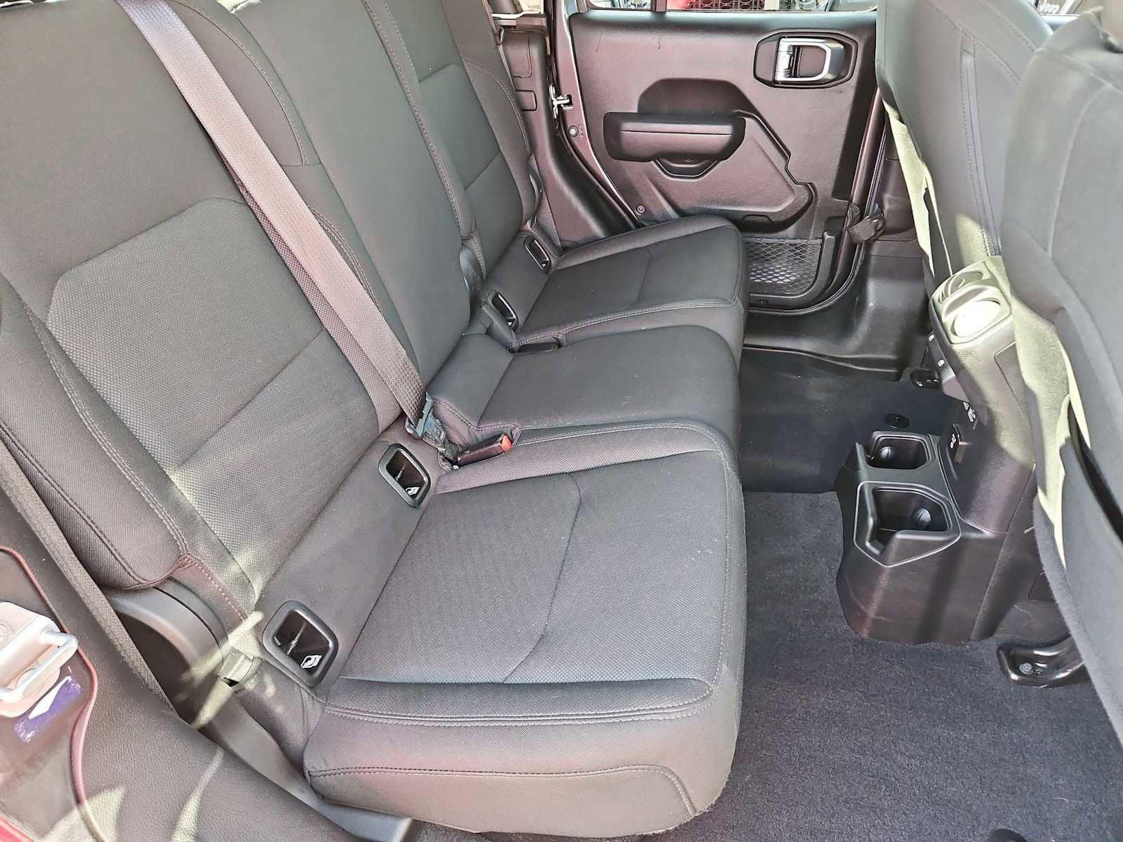 Used 2022 Jeep Gladiator Sport image 19