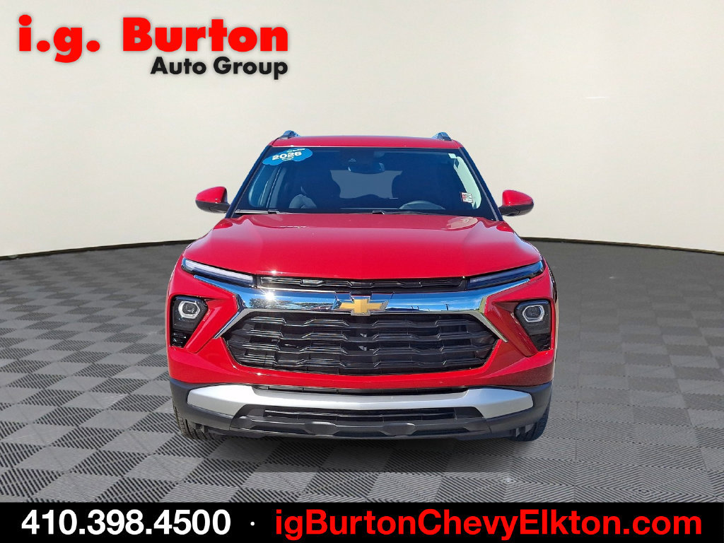 Used 2026 Chevrolet TrailBlazer LT w/ Convenience Package AWD/4WD image 2