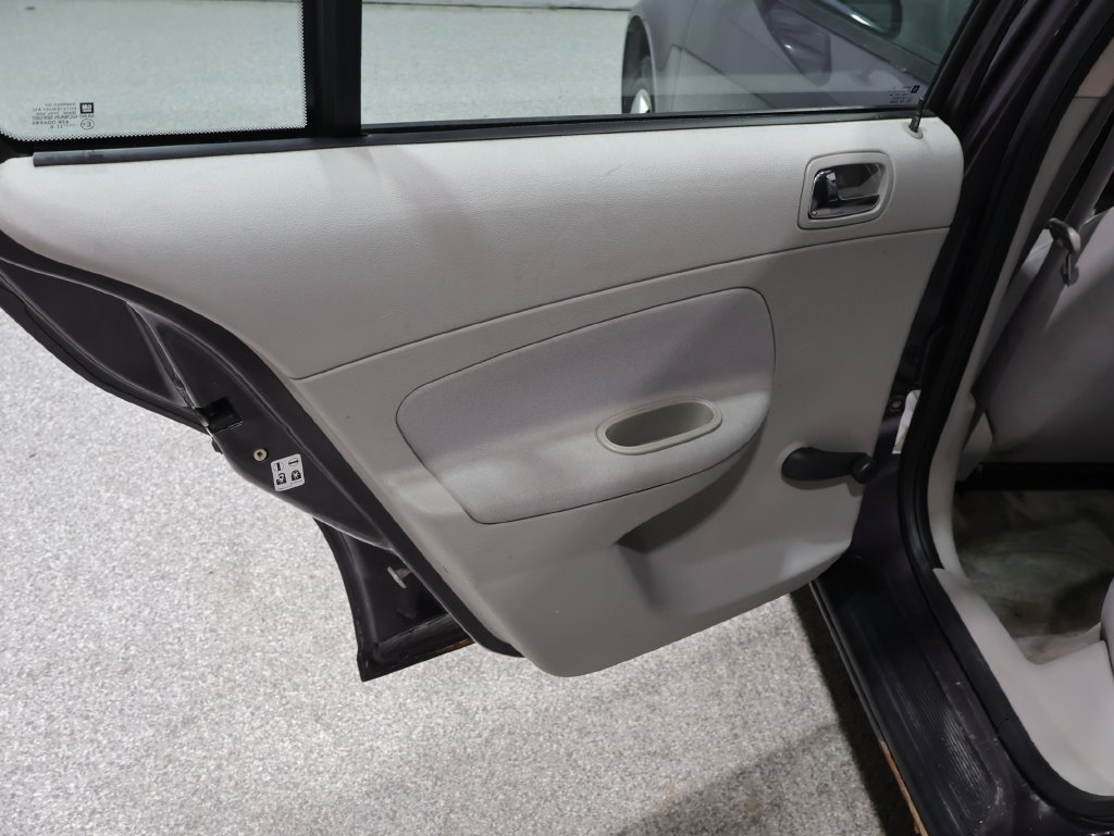 Used 2006 Chevrolet Cobalt LS FWD image 22