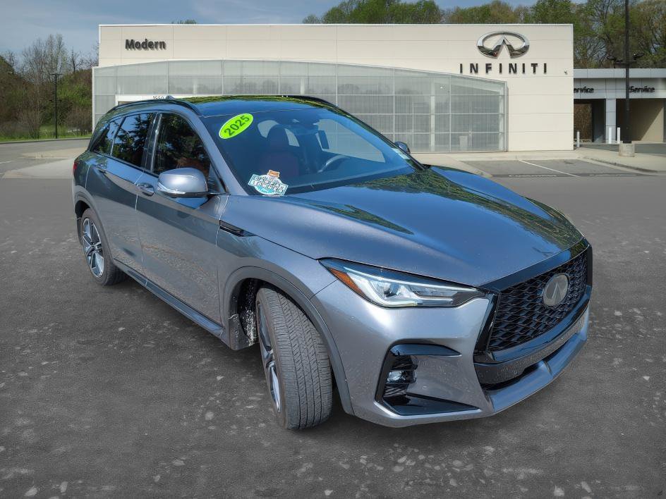 Certified 2025 INFINITI QX50 Sport AWD/4WD image 2