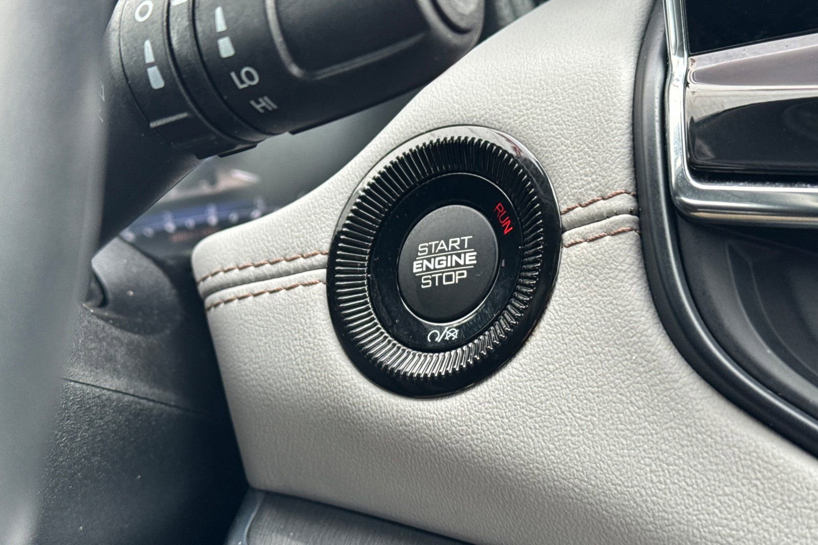 Used 2022 Jeep Compass Limited w/ Elite Group image 27