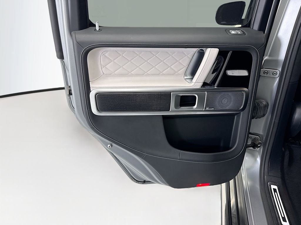 Used 2023 Mercedes-Benz G 550 image 24