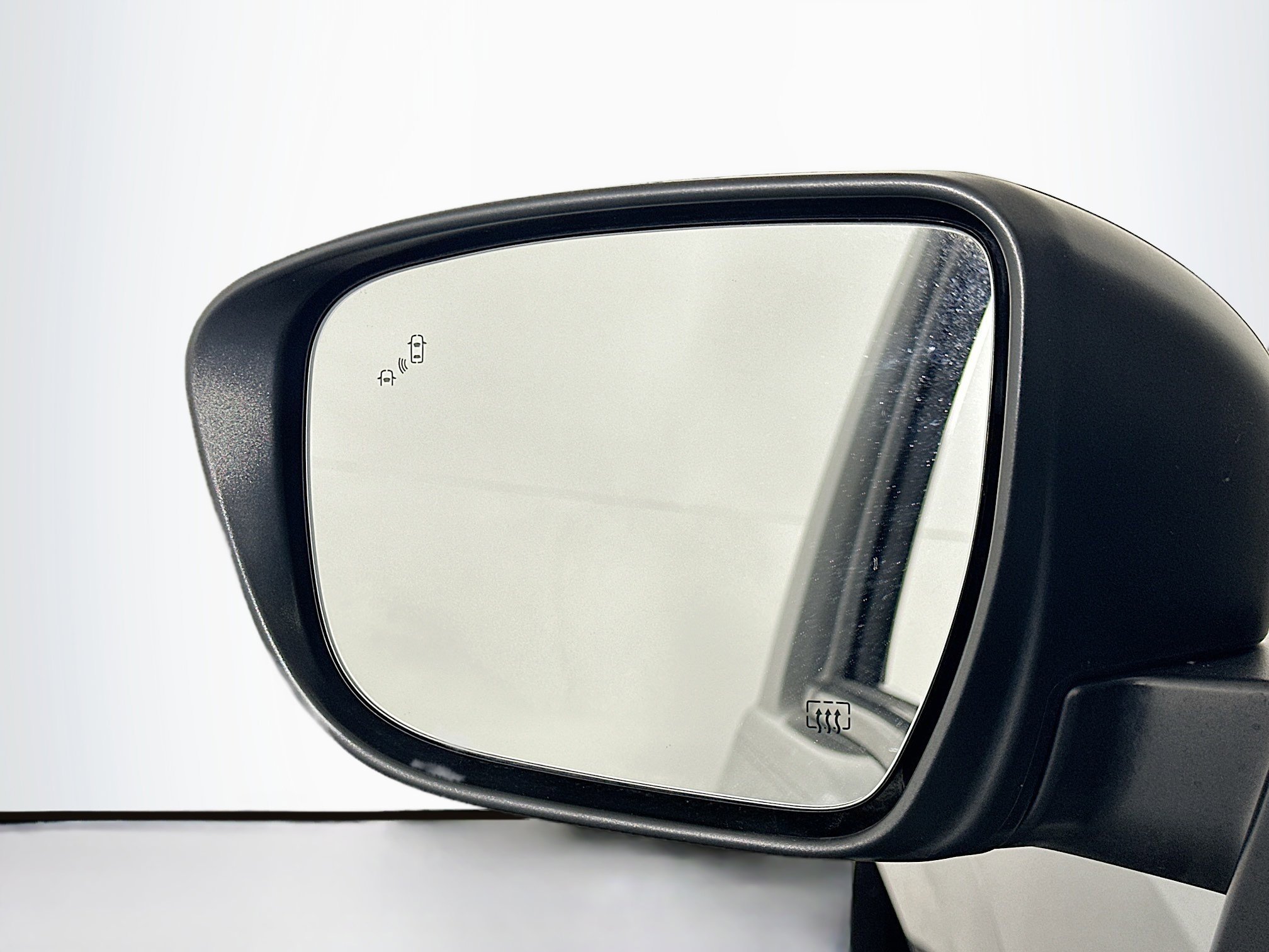 Used 2024 Nissan Frontier SV w/ SV Convenience Package image 16