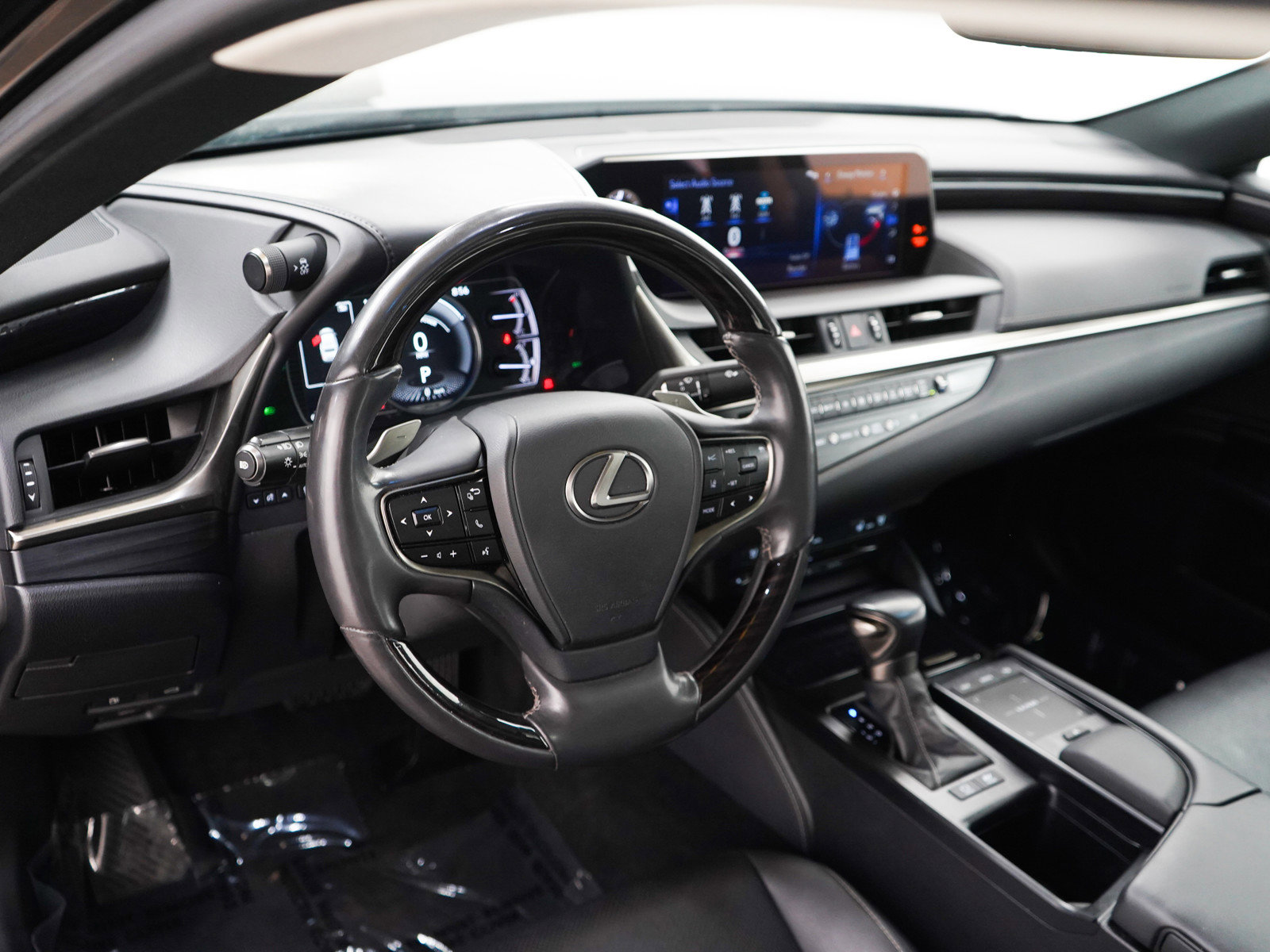 Used 2021 Lexus ES 300h FWD image 19