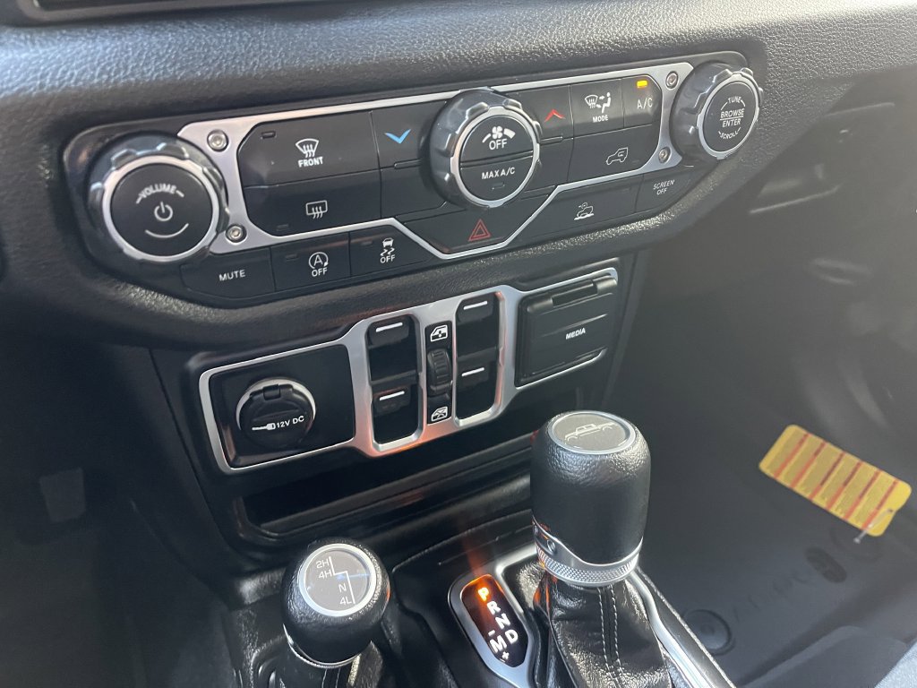New 2026 Jeep Gladiator Sport AWD/4WD image 26