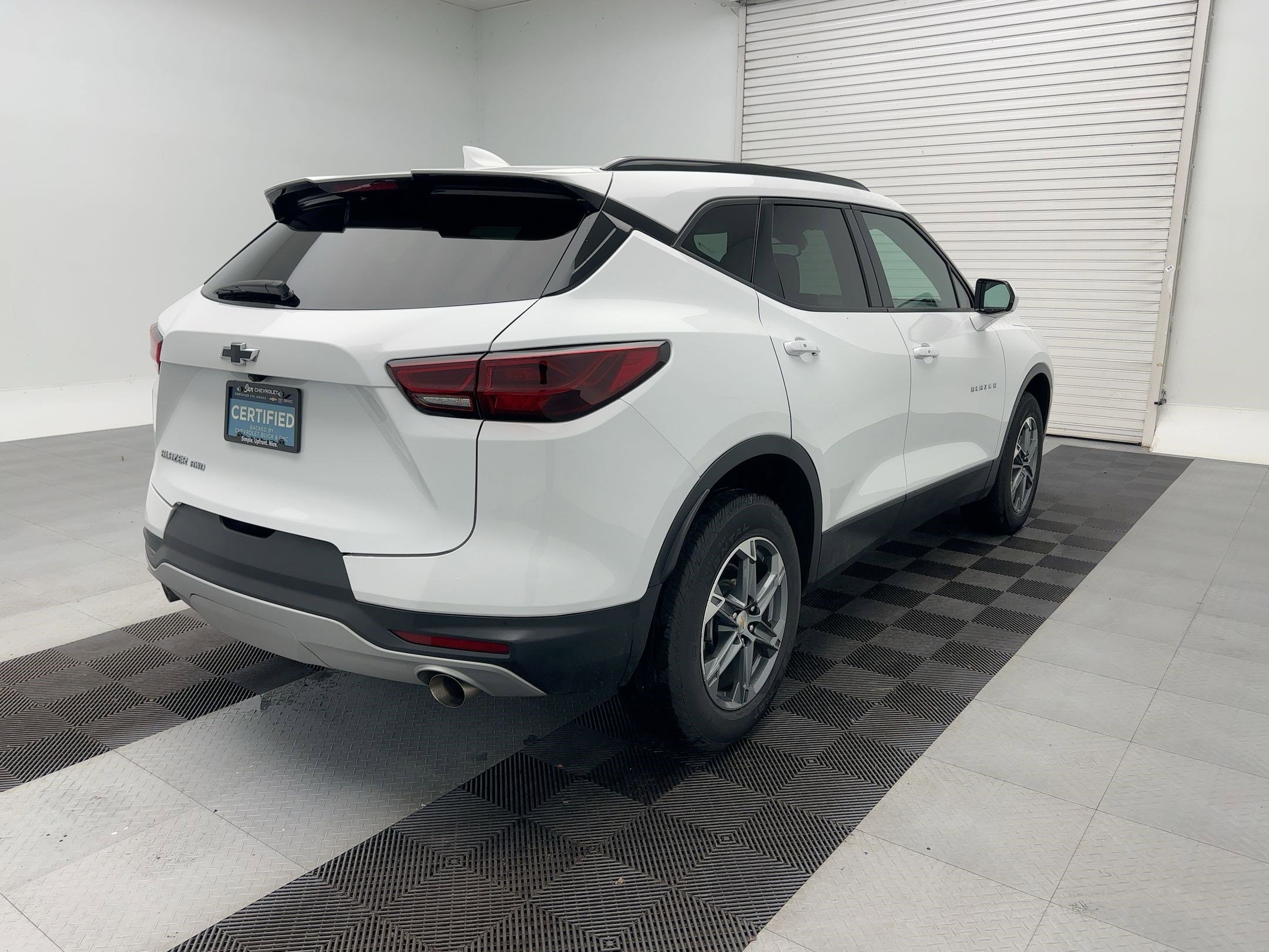 Certified 2024 Chevrolet Blazer LT w/ Convenience Package image 9