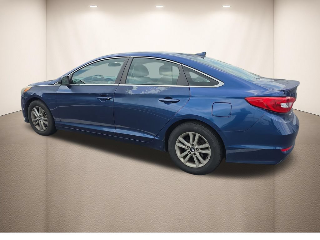 Used 2015 Hyundai Sonata SE FWD image 8
