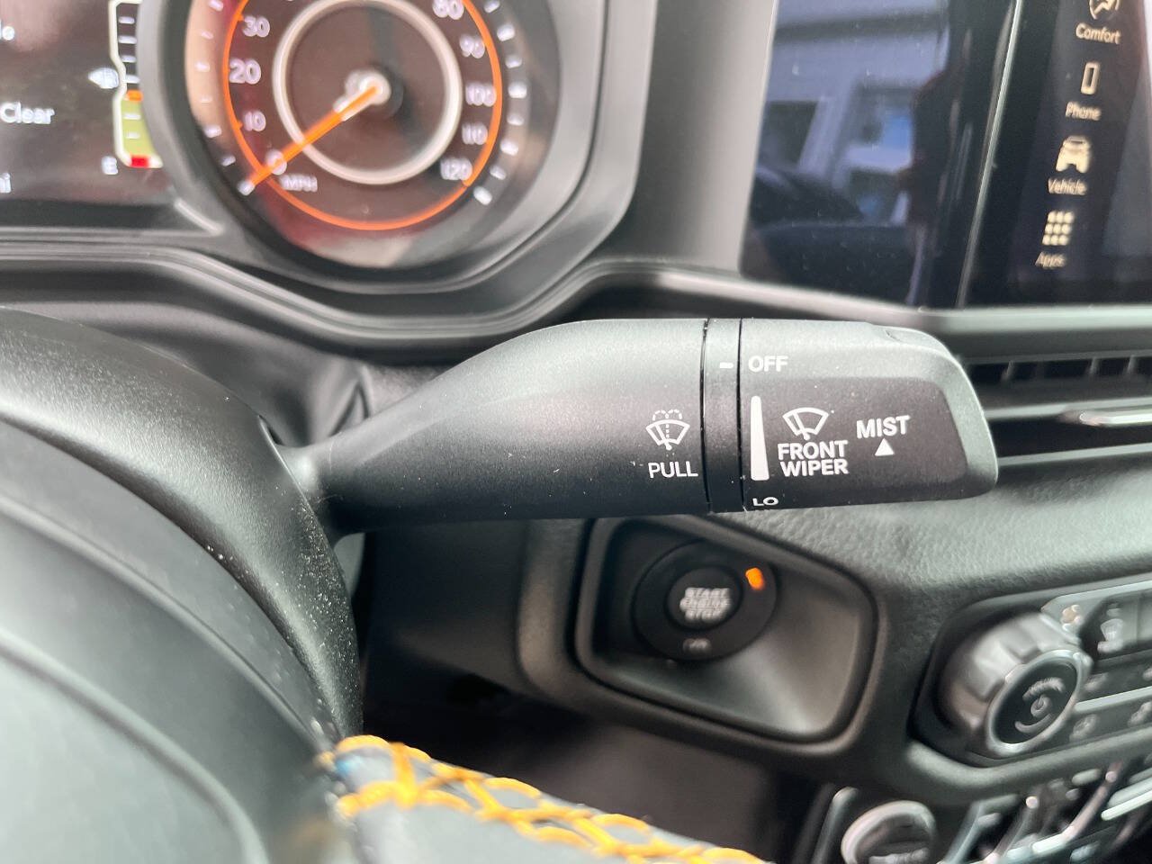 Used 2024 Jeep Gladiator Sport AWD/4WD image 33