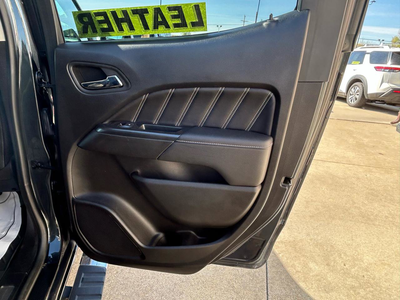 Used 2021 GMC Canyon Denali AWD/4WD image 15