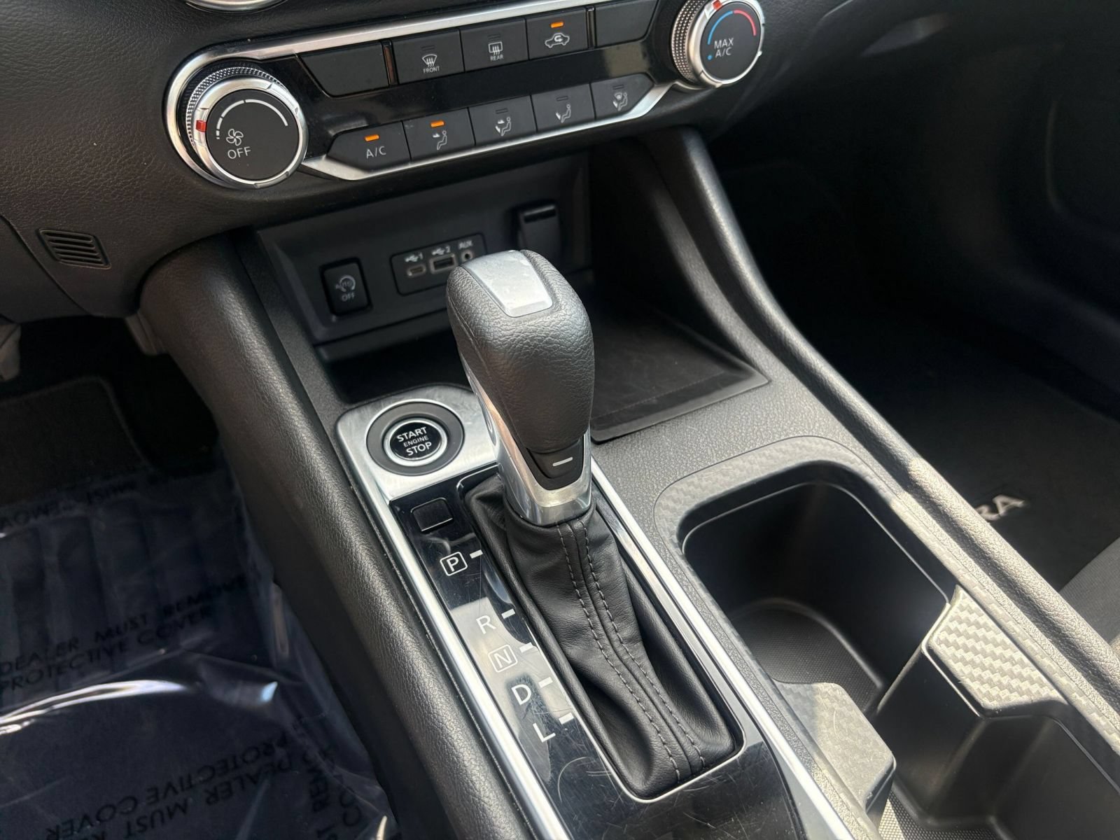 Used 2025 Nissan Sentra SV FWD image 31