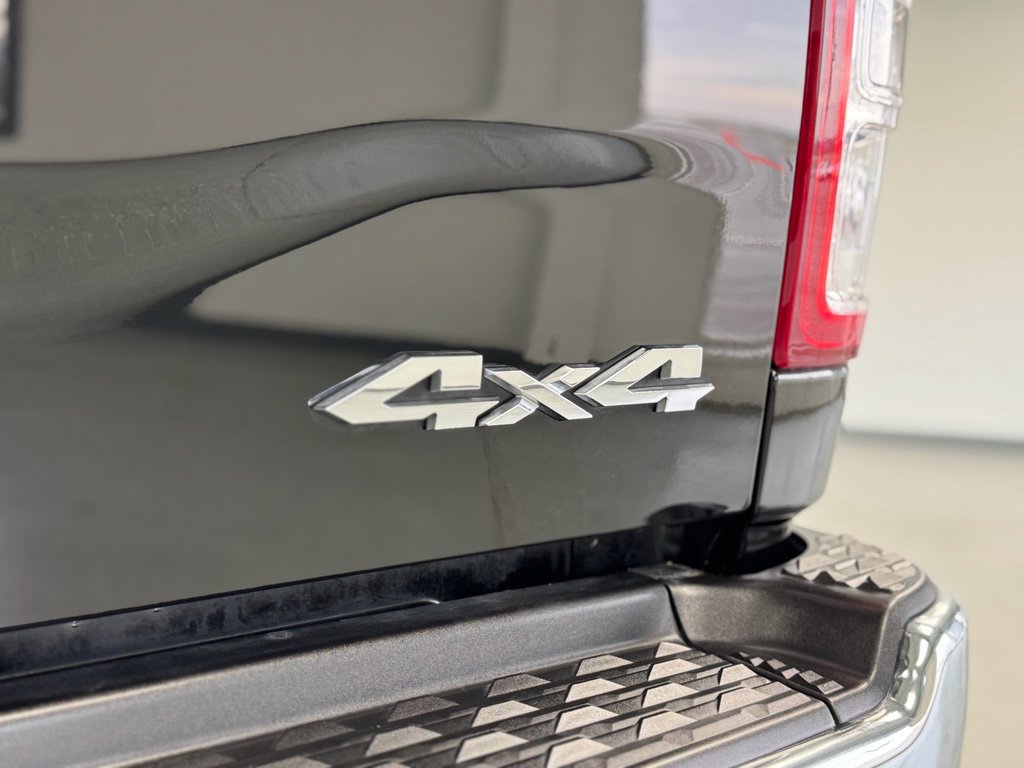 Used 2022 RAM 3500 Tradesman image 31