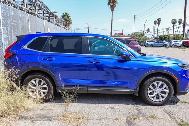 Used 2025 Honda CR-V LX image 10