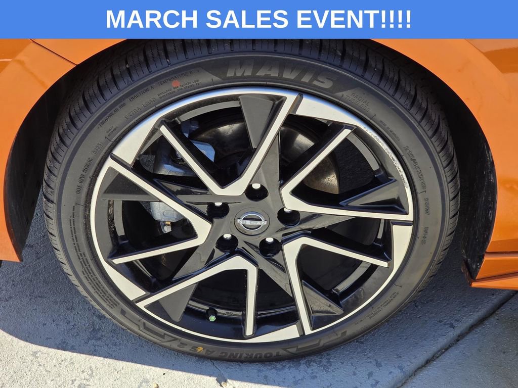 Used 2024 Nissan Sentra SR w/ SR Premium Package image 36