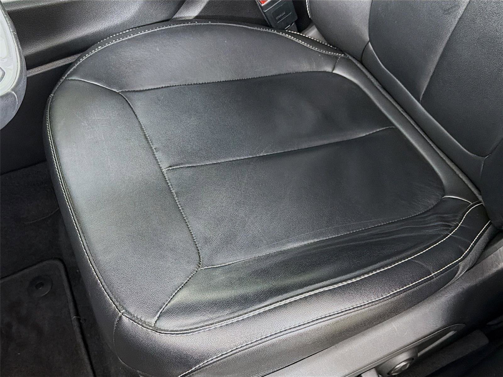 Used 2022 Jeep Grand Cherokee L Limited image 19