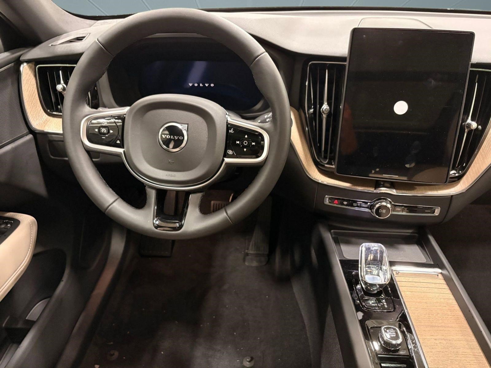 Certified 2026 Volvo XC60 B5 Plus w/ Protection Package Premier image 24