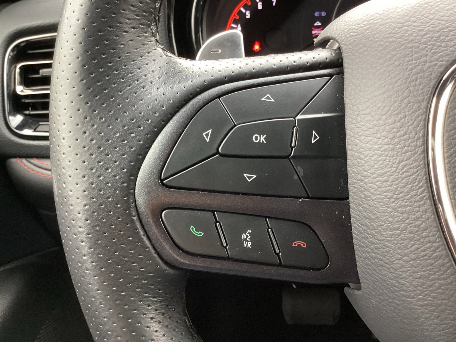 Used 2023 Dodge Durango GT image 19