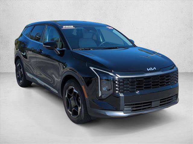 Used 2026 Kia Sportage EX FWD image 3
