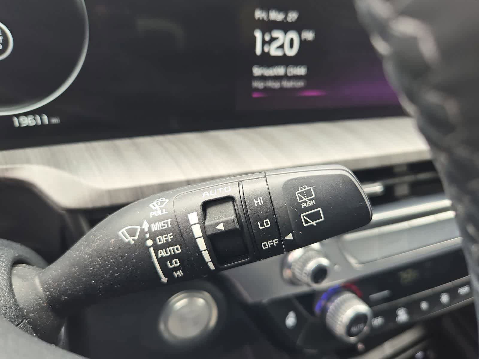 Certified 2025 Kia Telluride SX Prestige AWD/4WD image 26