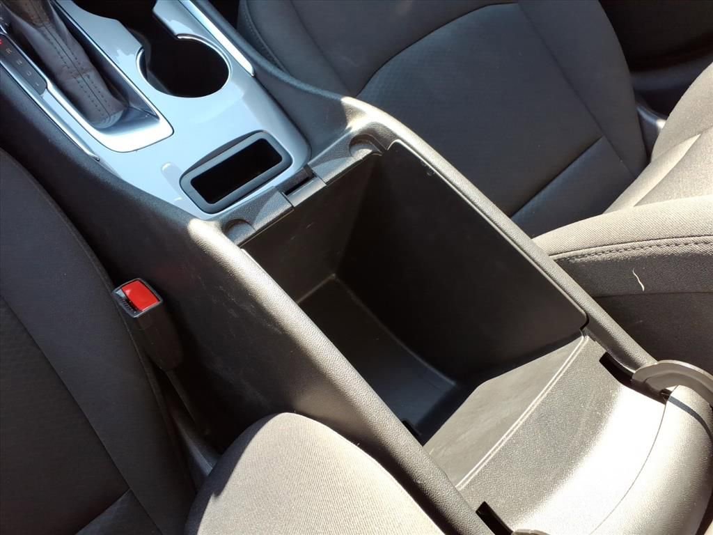 Used 2020 Chevrolet Malibu LT image 26