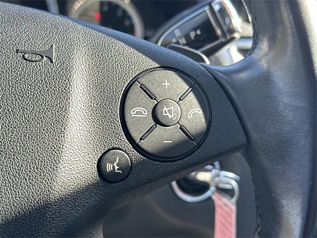 Used 2011 Mercedes-Benz E 350 4MATIC Sedan image 23