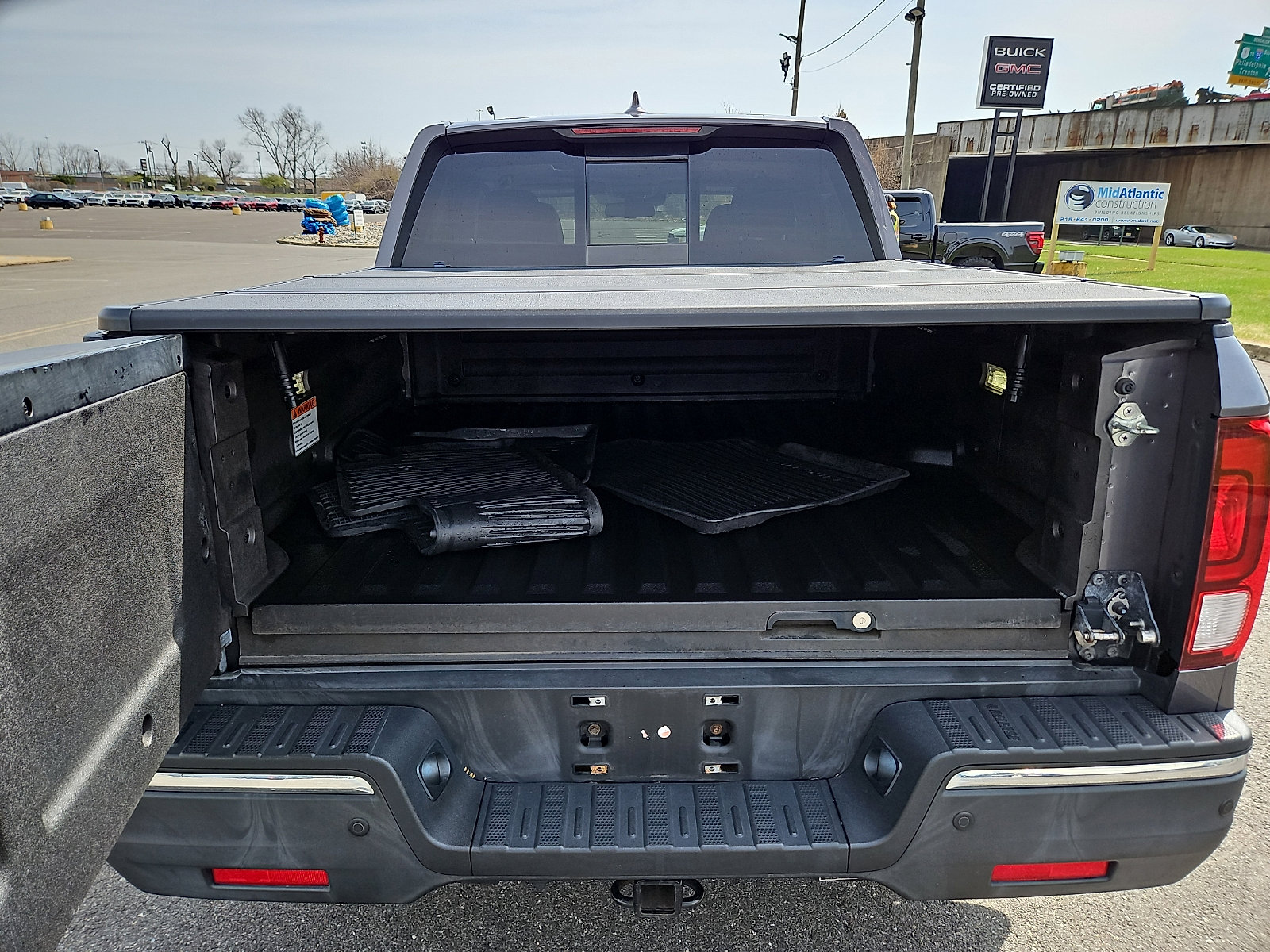 Used 2017 Honda Ridgeline RTL-E image 30