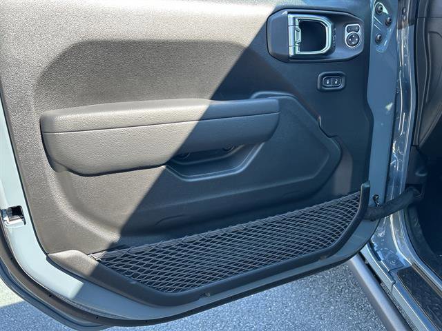 New 2025 Jeep Gladiator Willys image 22