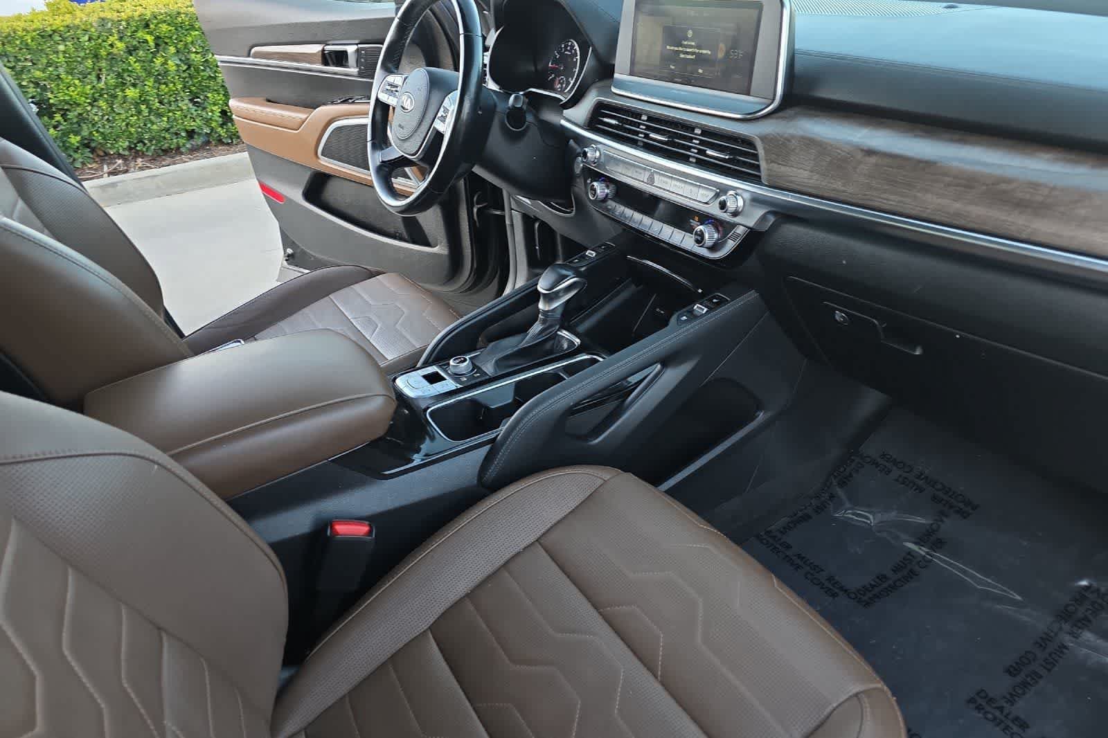 Used 2020 Kia Telluride SX w/ SX Prestige Package AWD/4WD image 18
