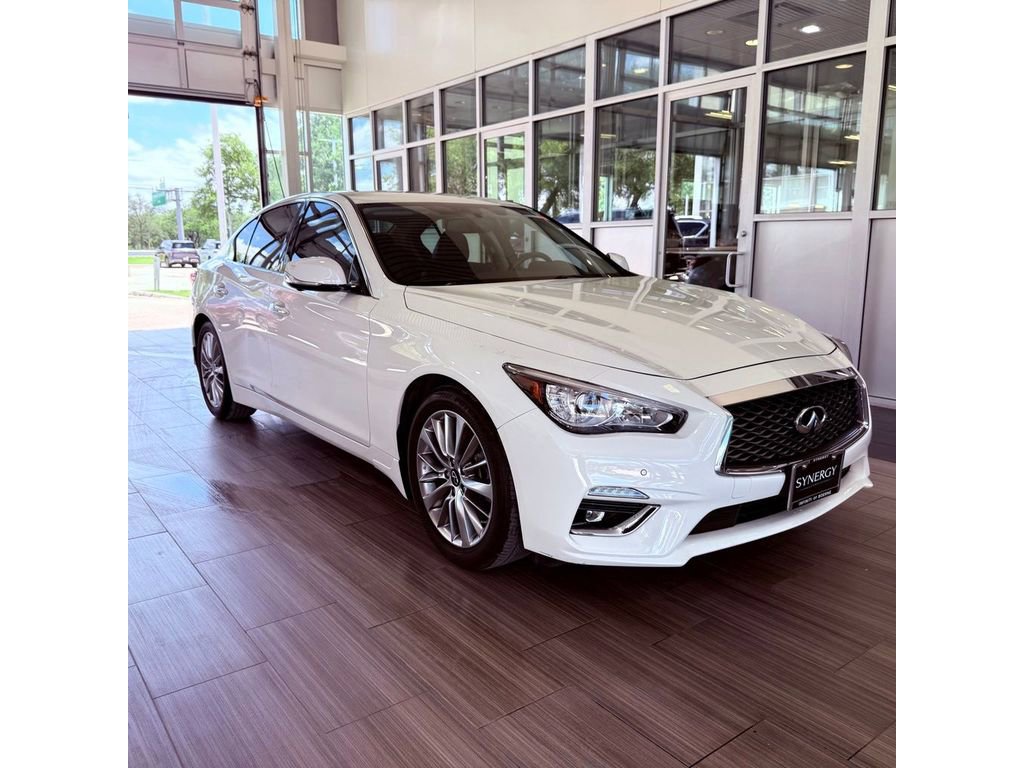 Used 2023 INFINITI Q50 Luxe w/ Cargo Package RWD image 3