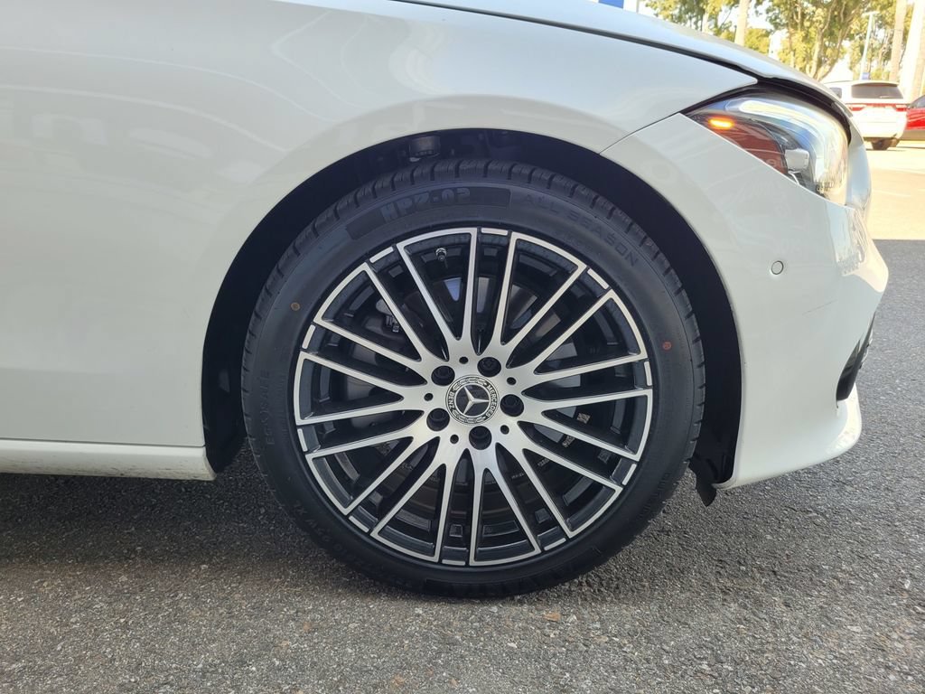 Used 2023 Mercedes-Benz C 300 Sedan image 39