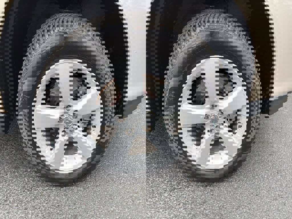 Used 2006 Lexus RX 330 AWD image 13