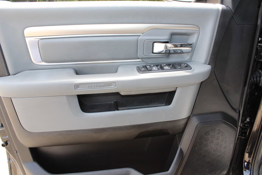 Used 2017 RAM 2500 Lone Star image 31