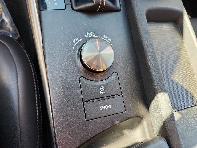 Used 2018 Lexus IS 300 AWD w/ Comfort Package image 27