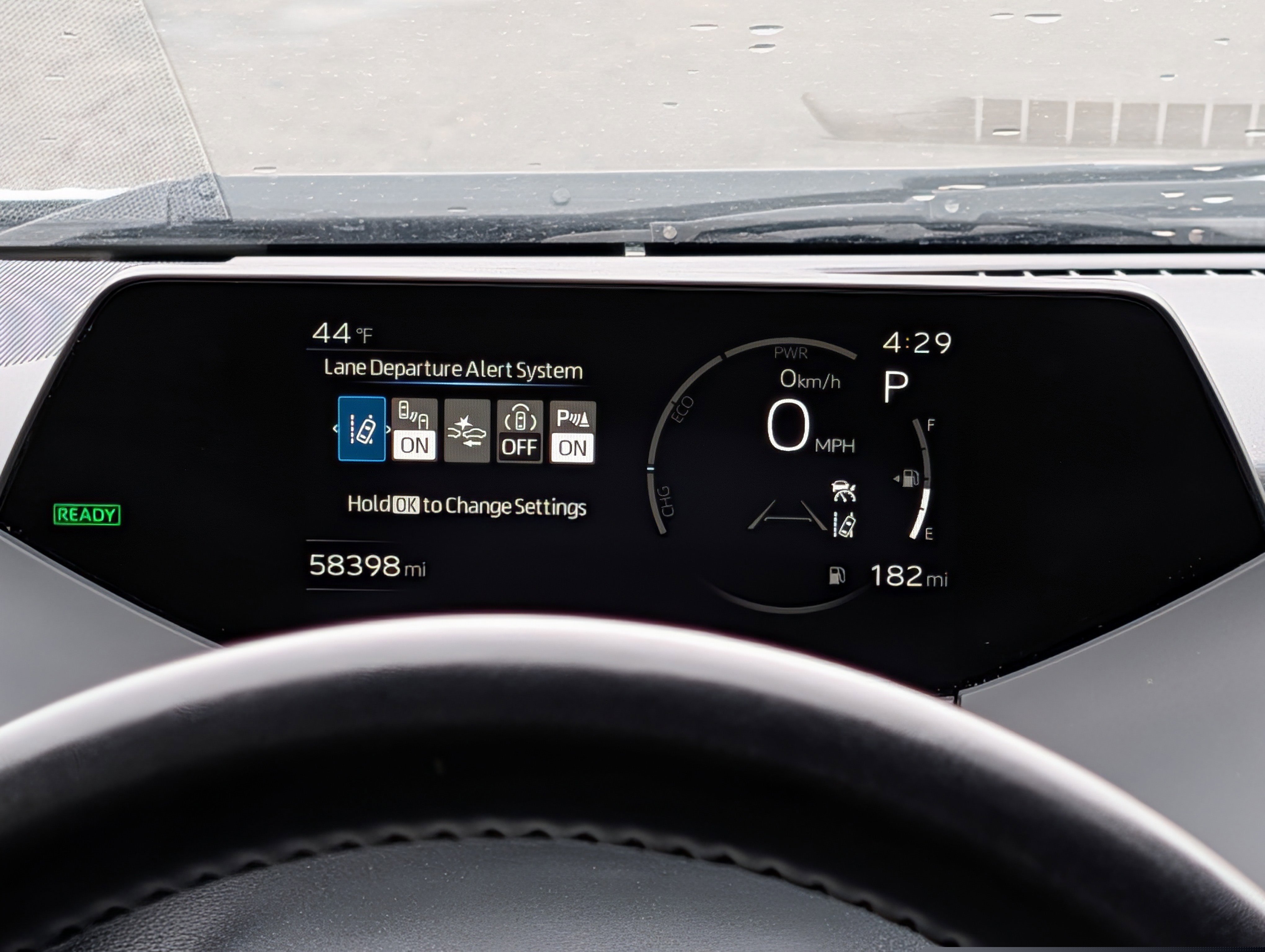 Used 2023 Toyota Prius LE FWD image 21