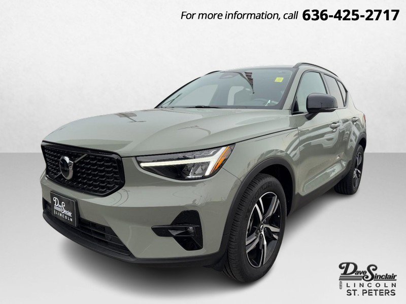 Used 2023 Volvo XC40 B5 Plus w/ Climate Package