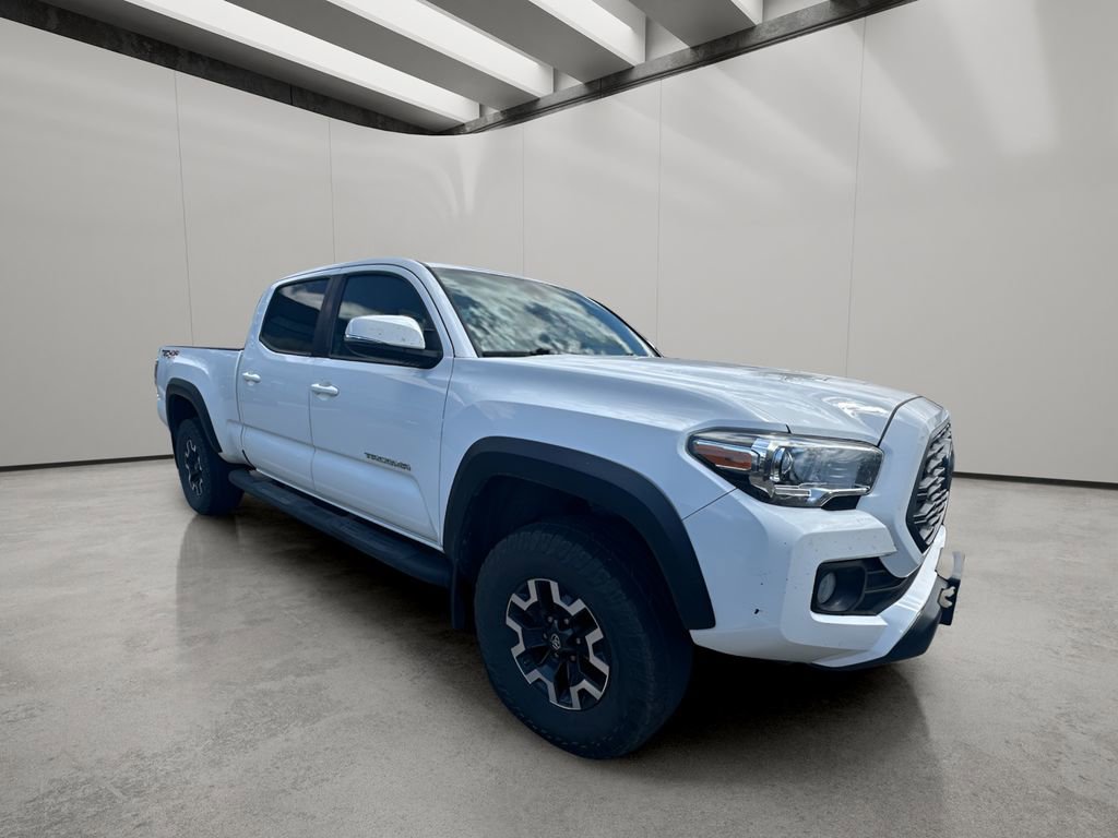 Used 2020 Toyota Tacoma TRD Off-Road w/ Technology Package AWD/4WD image 5
