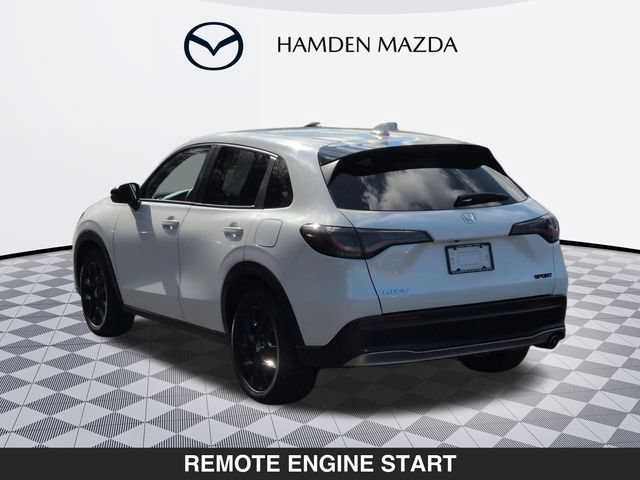 Used 2025 Honda HR-V Sport image 5