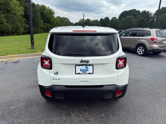 Used 2023 Jeep Renegade Latitude image 4