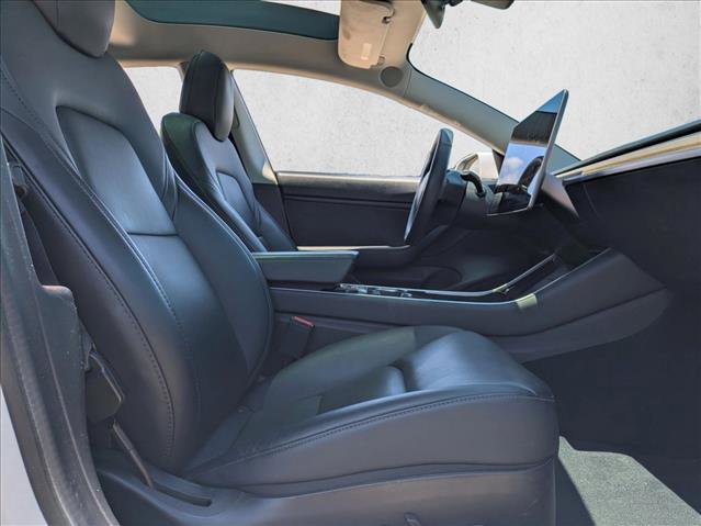Used 2020 Tesla Model 3 Standard Range Plus RWD image 20