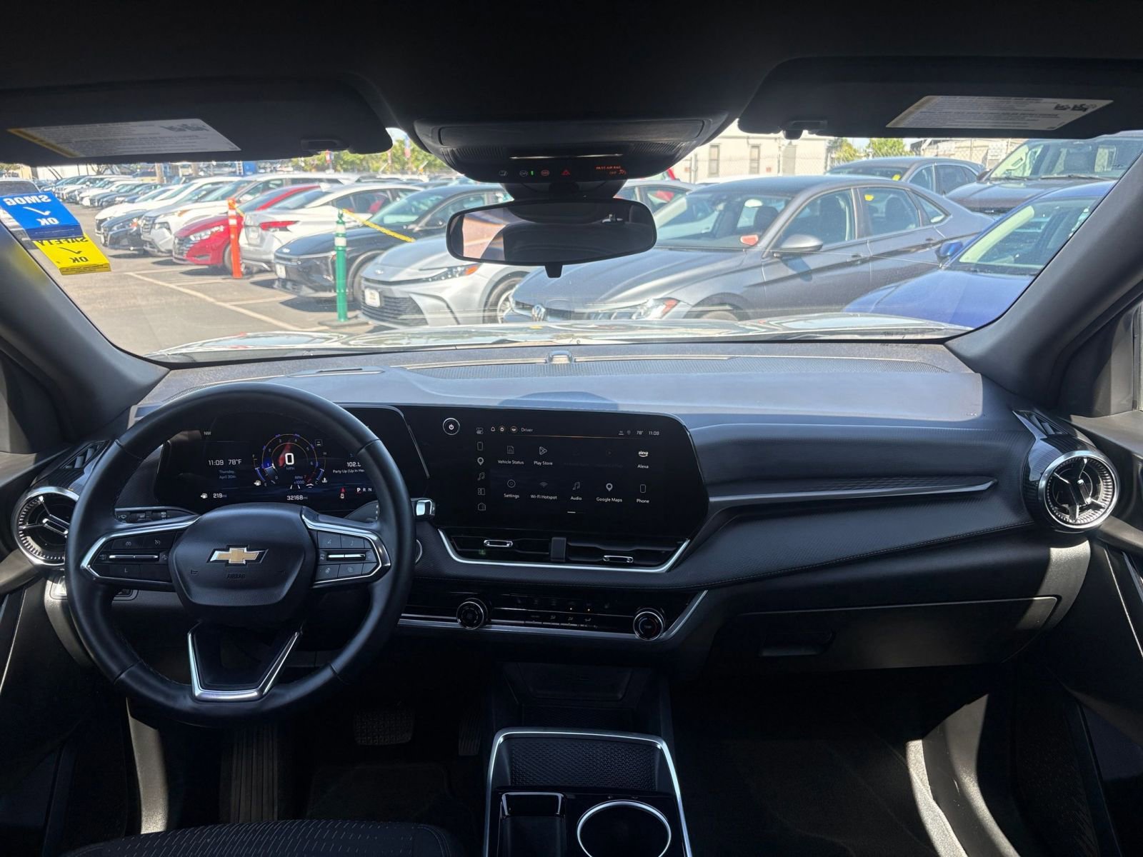 Used 2025 Chevrolet Equinox LT FWD image 34