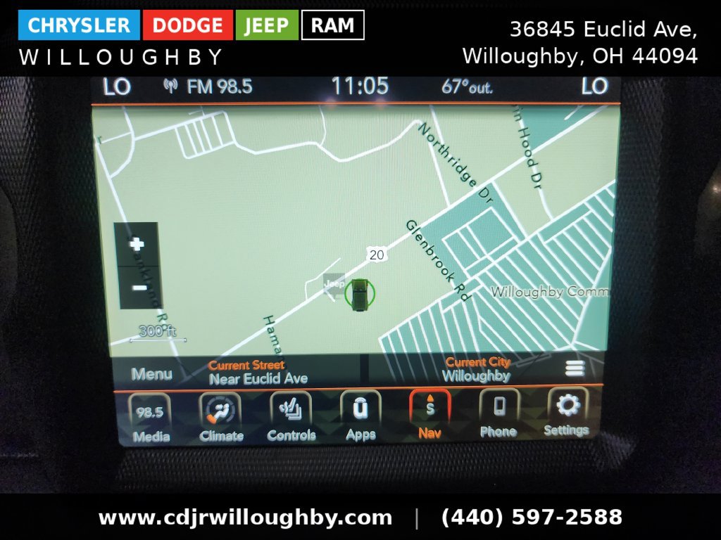 Used 2023 Jeep Wrangler Unlimited Sahara w/ Cold Weather Group AWD/4WD image 21