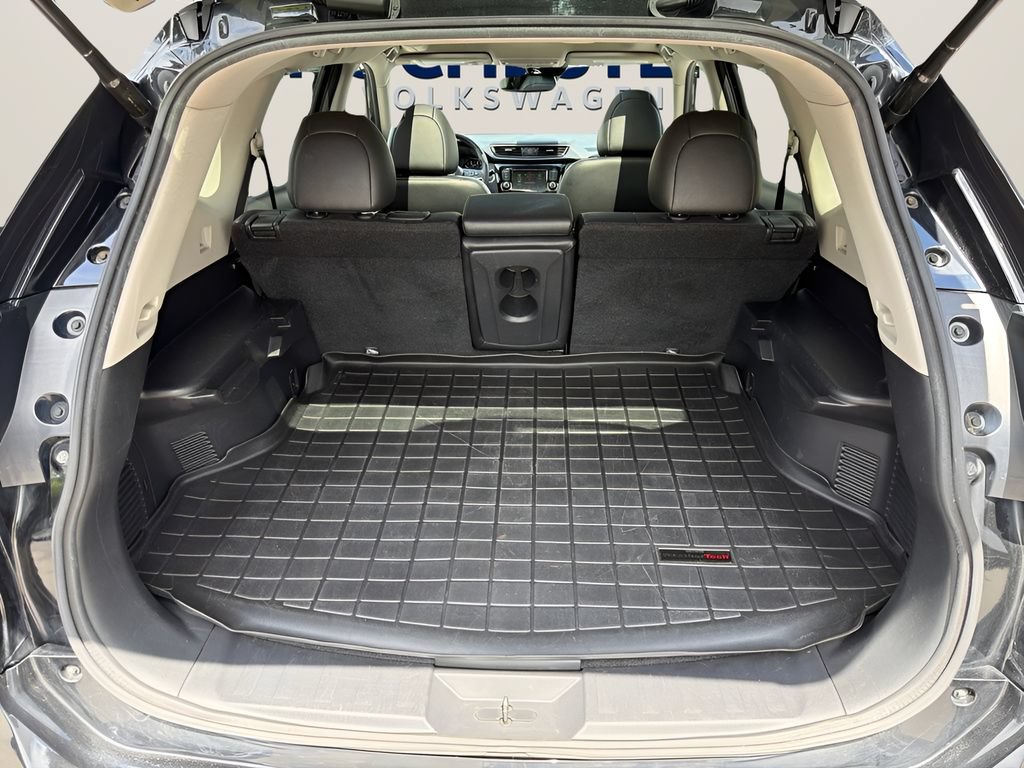 Used 2019 Nissan Rogue SL w/ Premium Package AWD/4WD image 25