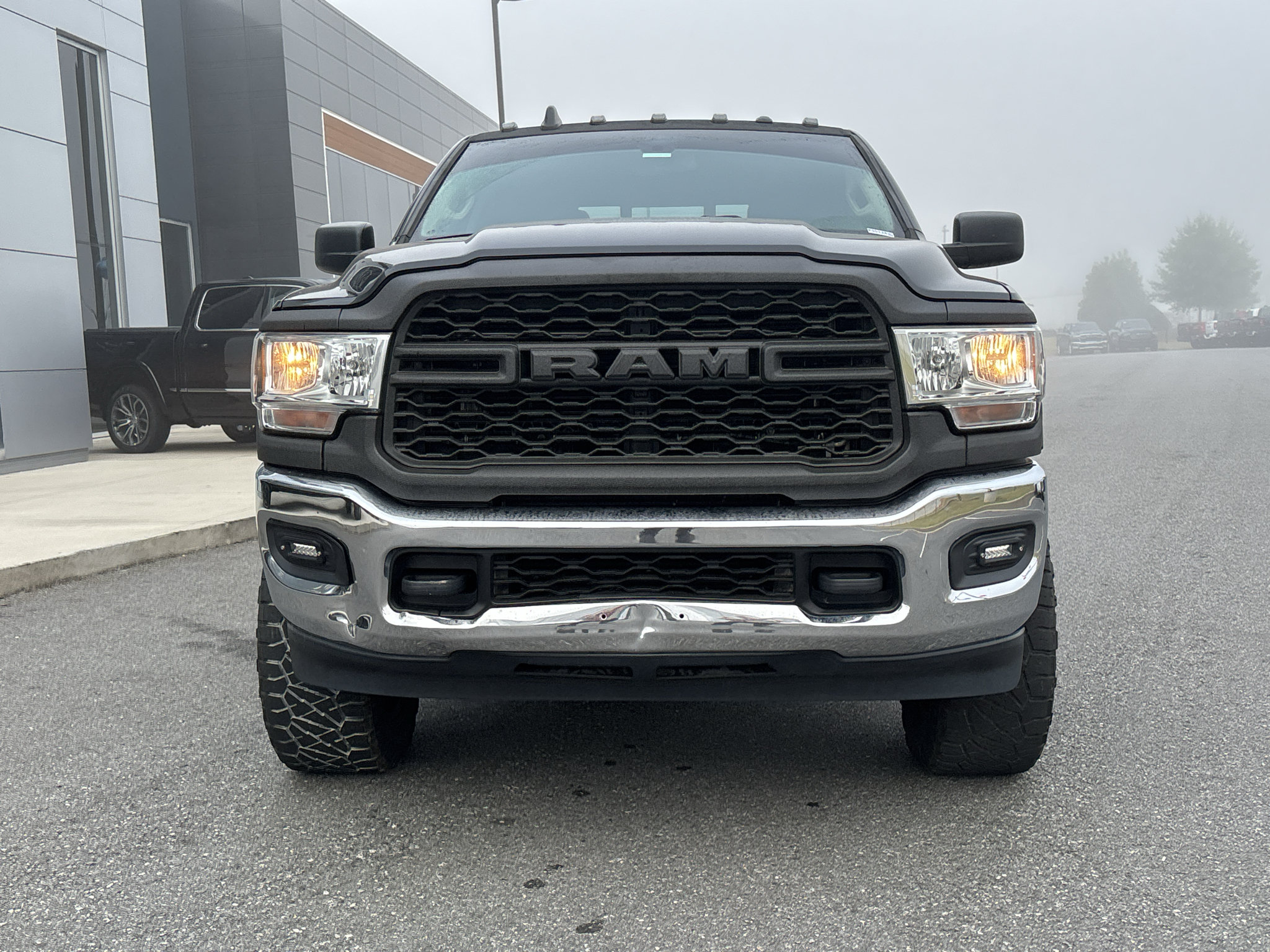 Used 2020 RAM 2500 Tradesman AWD/4WD image 2