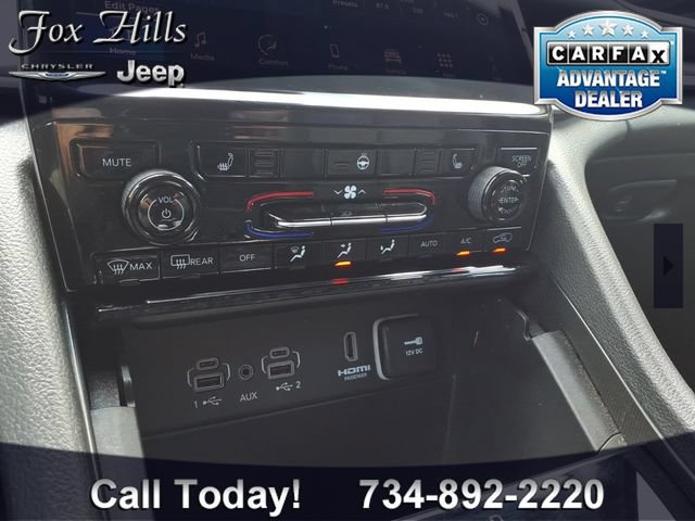 Used 2024 Jeep Grand Cherokee Limited 4xe w/ Trailer Tow Package AWD/4WD image 24