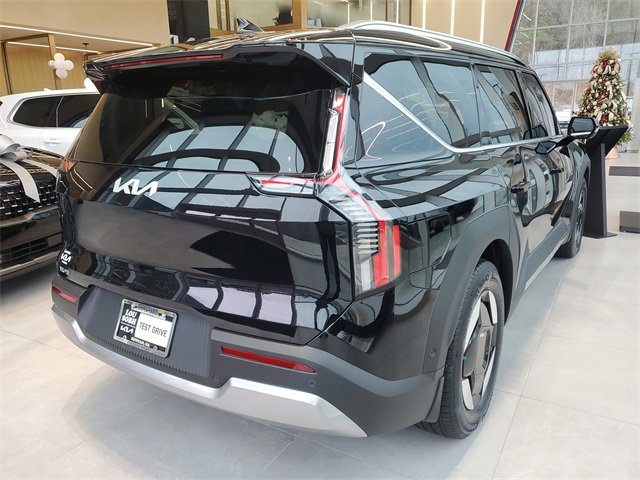 New 2026 Kia EV9 Wind image 3