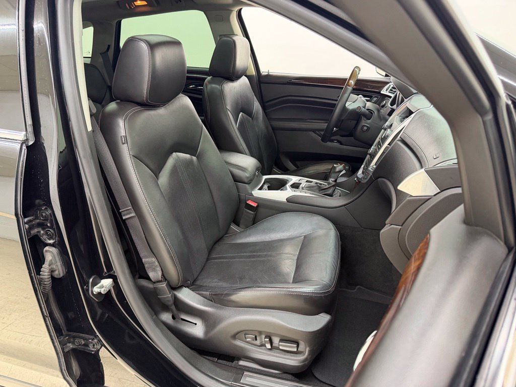 Used 2012 Cadillac SRX Luxury AWD/4WD image 11